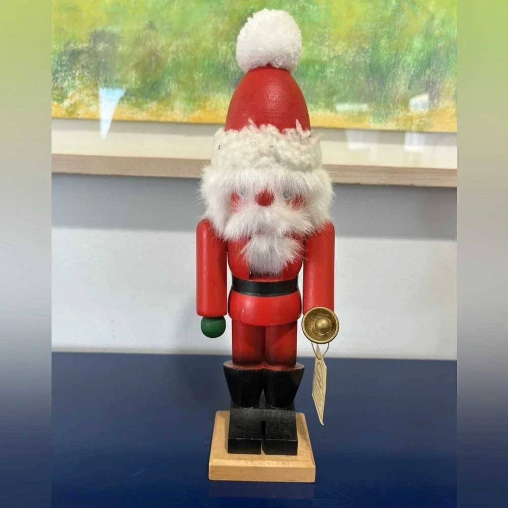 Holzkunst Christian Ulbricht Santa Nutcracker Bell Hangtag West Germany Vintage